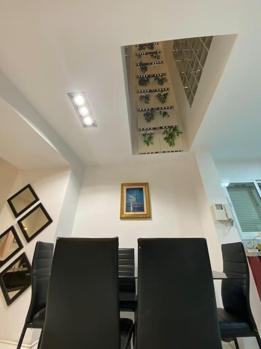 Luxury Complete Building In The Heart Of Sevilla Eksteriør billede