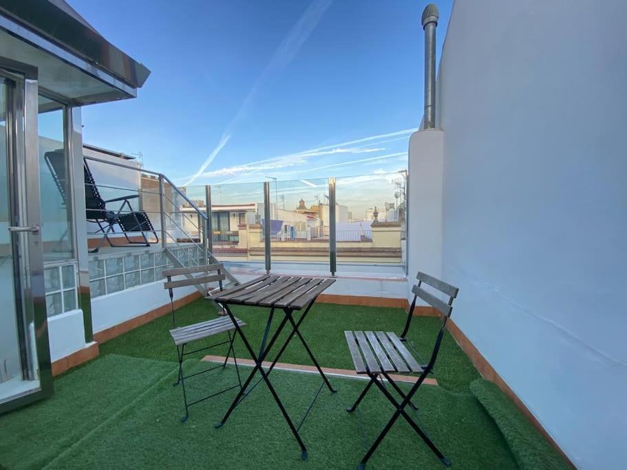 Luxury Complete Building In The Heart Of Sevilla Eksteriør billede
