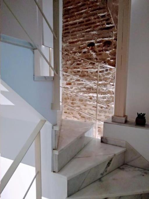 Luxury Complete Building In The Heart Of Sevilla Eksteriør billede